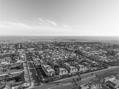 4822  Tiara  104  Drive, Huntington Beach, CA