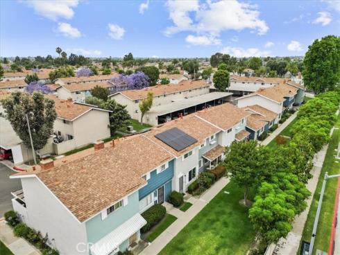 19880  Berkshire Lane  , Huntington Beach, CA