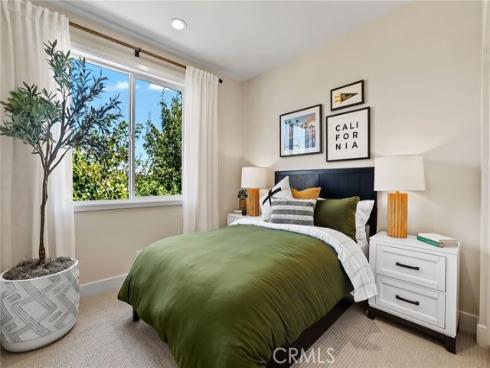 19071  Main  113  Street, Huntington Beach, CA