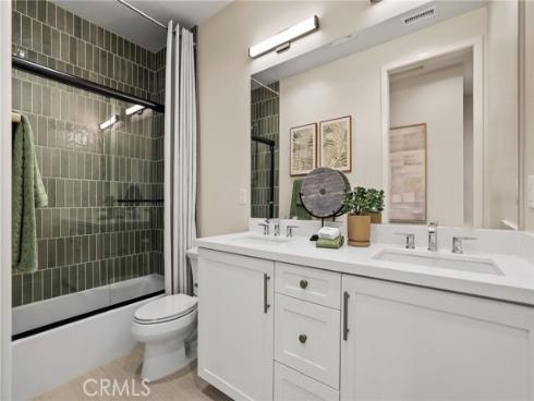 19071  Main  113  Street, Huntington Beach, CA