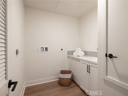 414  Main  430  Street, Huntington Beach, CA