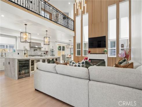 21861  Vacation Ln   Lane, Huntington Beach, CA