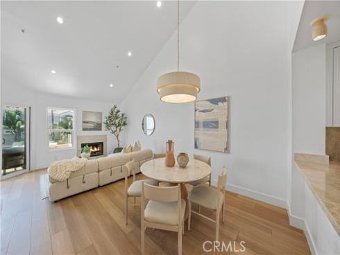 2000  Pacific Coast Highway  313 , Huntington Beach, CA