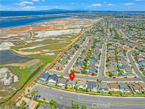 18202  Foss   Lane, Huntington Beach, CA