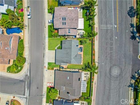 18202  Foss   Lane, Huntington Beach, CA