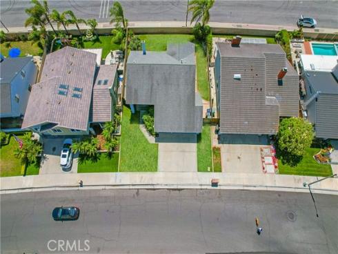 18202  Foss   Lane, Huntington Beach, CA