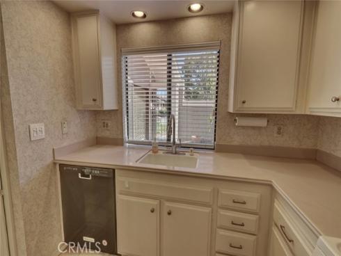 8566  Larkhall  808A  Circle, Huntington Beach, CA