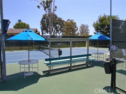 8566  Larkhall  808A  Circle, Huntington Beach, CA