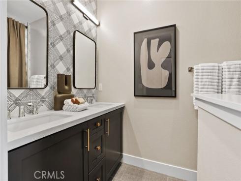 19011  Main  129  Street, Huntington Beach, CA