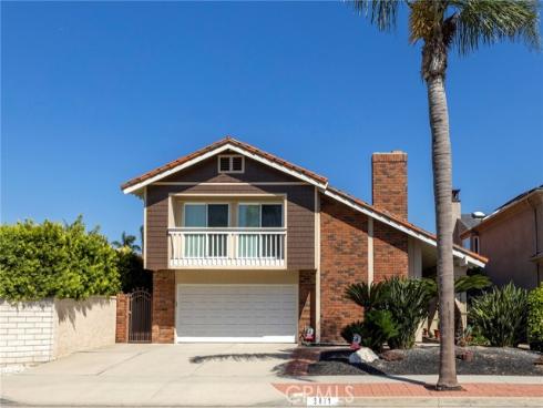 3871  Mistral   Drive, Huntington Beach, CA