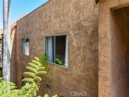 6600 Warner Ave Unit 88