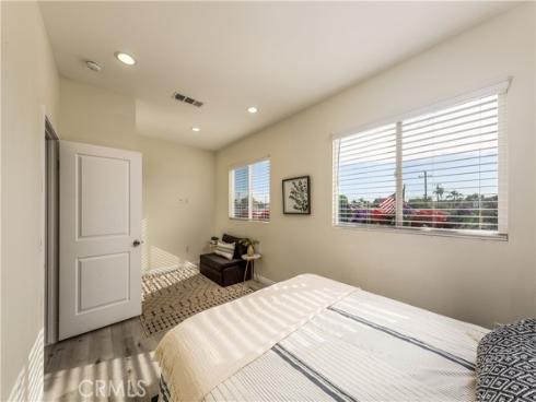 6051  Summerdale   Drive, Huntington Beach, CA