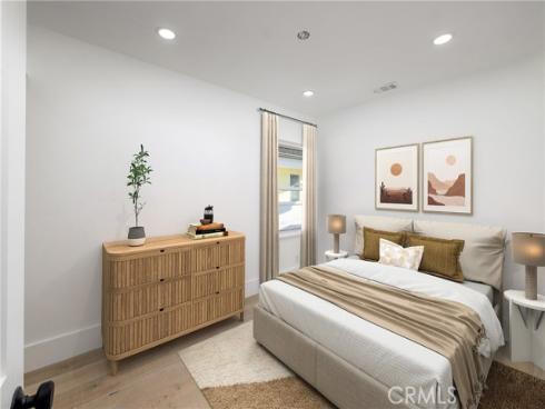 1821  Lake   Street, Huntington Beach, CA