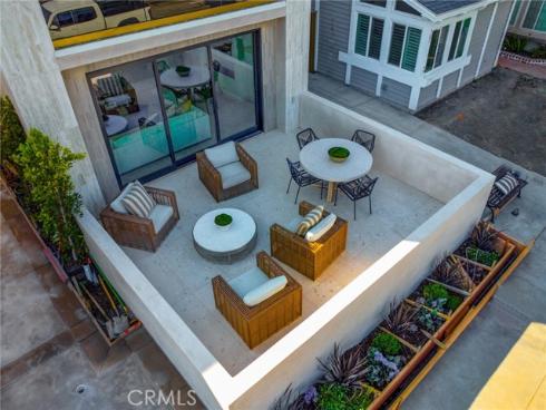 505  17th   Street, Huntington Beach, CA