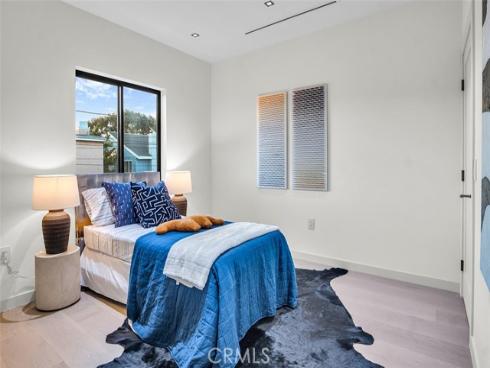 505  17th   Street, Huntington Beach, CA