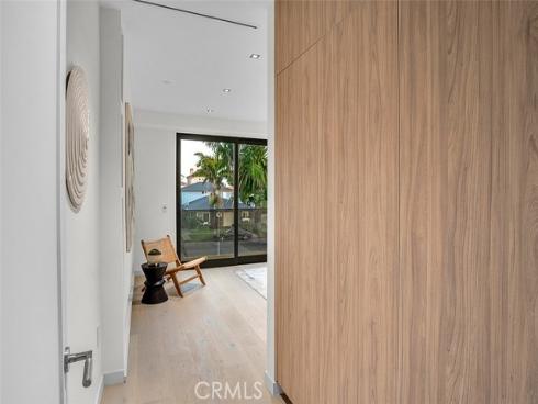 505  17th   Street, Huntington Beach, CA