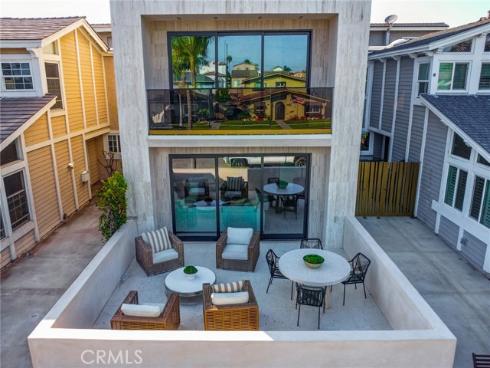 505  17th   Street, Huntington Beach, CA