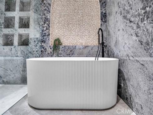 505  17th   Street, Huntington Beach, CA