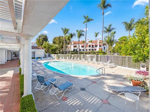 7371  Seabluff  108  Drive, Huntington Beach, CA