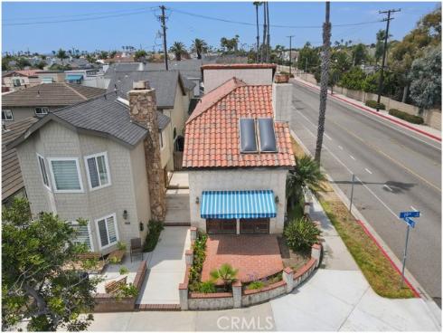 627  19th   Street, Huntington Beach, CA