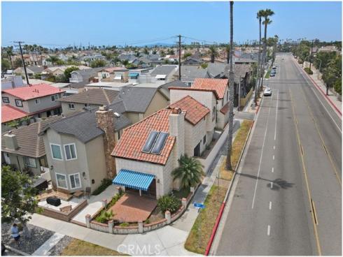 627  19th   Street, Huntington Beach, CA