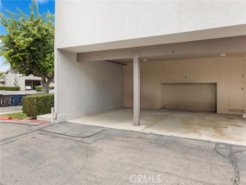 16892  Limelight  B  Circle, Huntington Beach, CA