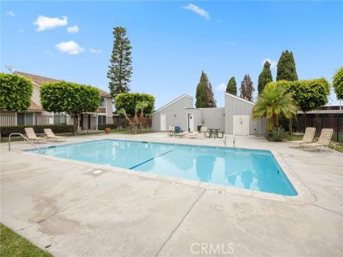 16892  Limelight  B  Circle, Huntington Beach, CA