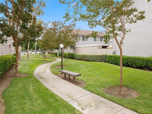 16892  Limelight  B  Circle, Huntington Beach, CA