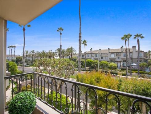 19355  Maidstone   Lane, Huntington Beach, CA