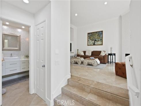 19355  Maidstone   Lane, Huntington Beach, CA