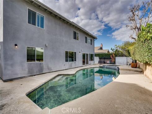 20392  Redwood   Lane, Huntington Beach, CA