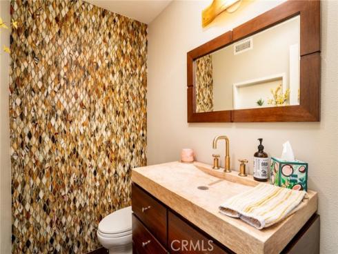 20392  Redwood   Lane, Huntington Beach, CA