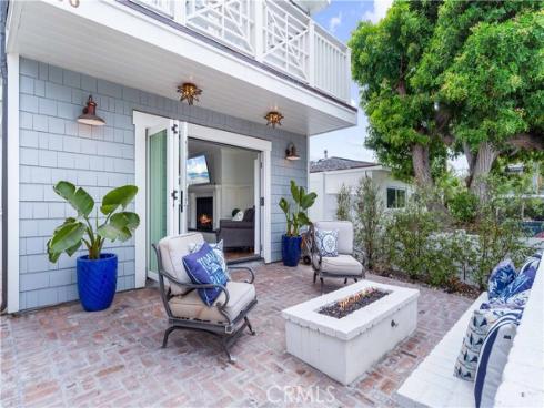 208  Indianapolis   Avenue, Huntington Beach, CA