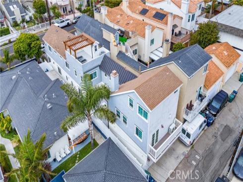 208  Indianapolis   Avenue, Huntington Beach, CA