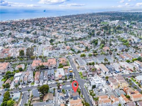 208  Indianapolis   Avenue, Huntington Beach, CA