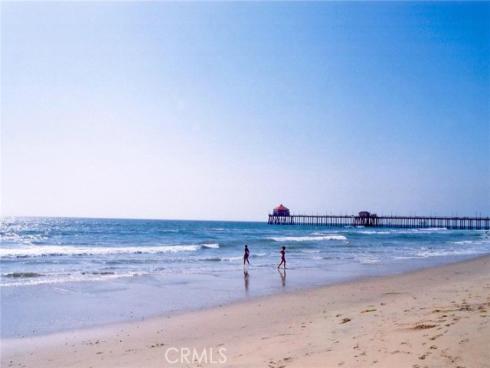 208  Indianapolis   Avenue, Huntington Beach, CA