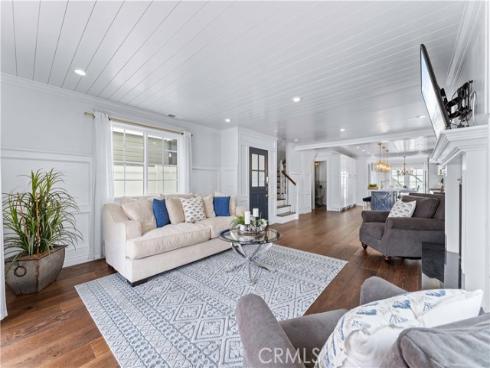 208  Indianapolis   Avenue, Huntington Beach, CA