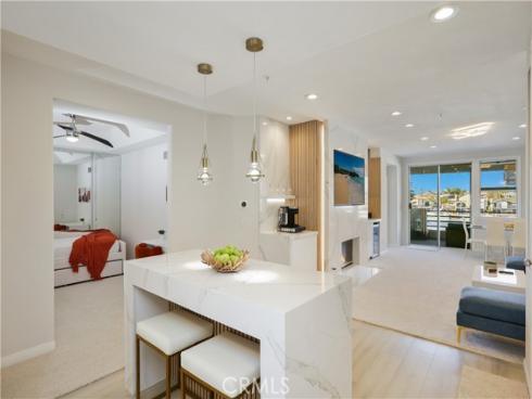 4165  Warner  202  Avenue, Huntington Beach, CA