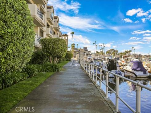 4165  Warner  202  Avenue, Huntington Beach, CA