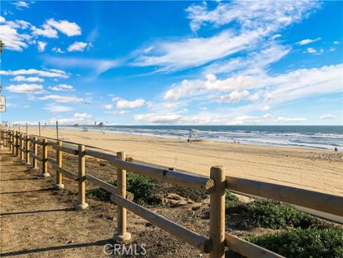 4165  Warner  202  Avenue, Huntington Beach, CA