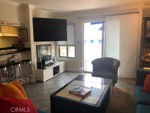 711  Pacific Coast  303 , Huntington Beach, CA