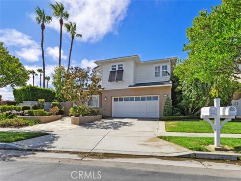 6632  Cedarwood   Drive, Huntington Beach, CA
