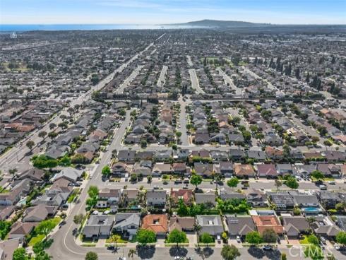 16381  Magellan   Lane, Huntington Beach, CA