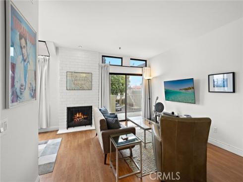 17641  Sergio  203  Circle, Huntington Beach, CA