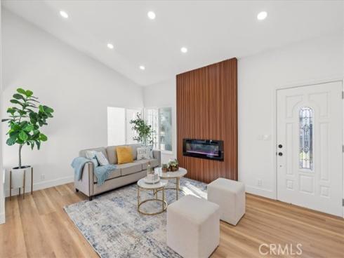 21072  Galbar   Circle, Huntington Beach, CA