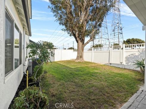 21072  Galbar   Circle, Huntington Beach, CA