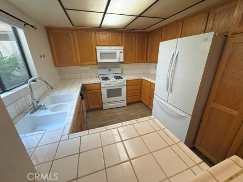 4831  Lago  102  Drive, Huntington Beach, CA