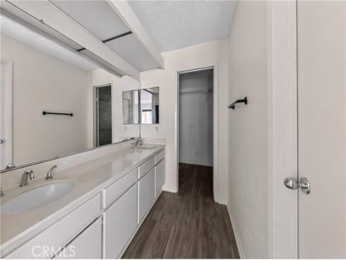 4831  Lago  102  Drive, Huntington Beach, CA