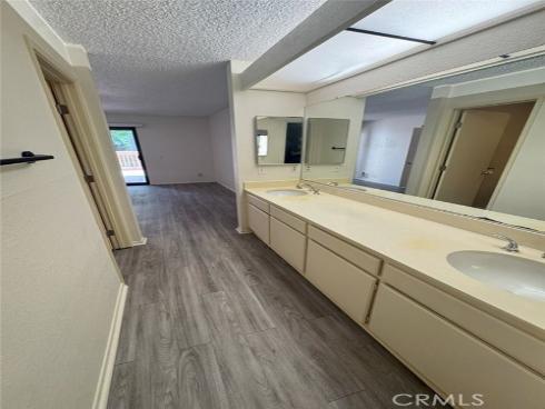 4831  Lago  102  Drive, Huntington Beach, CA