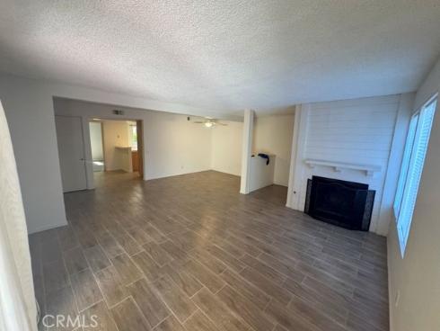 4831  Lago  102  Drive, Huntington Beach, CA